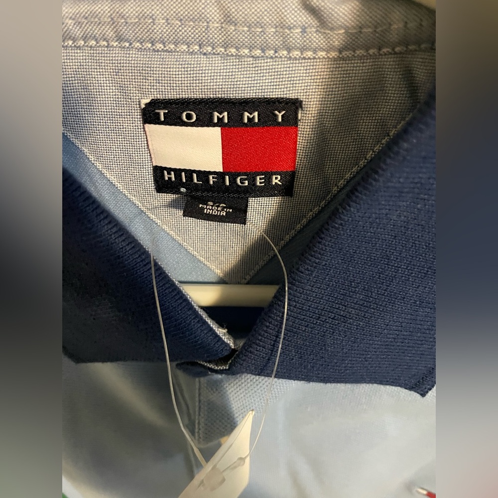 Sz US S Tommy Hilfiger Blue and Green Polo Shirt with Color-Block Design - Picture 3 of 5